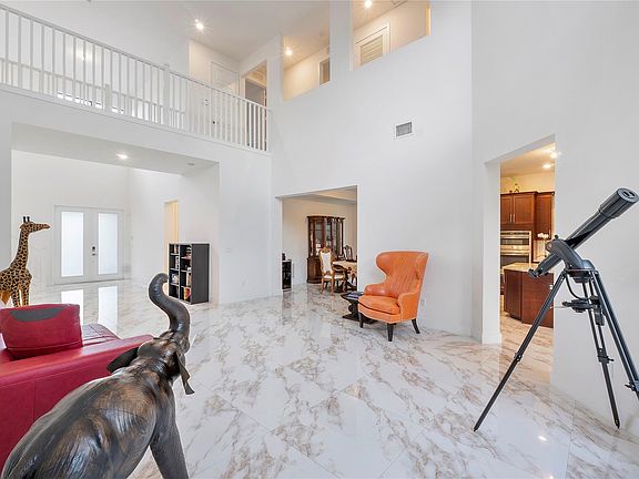 3rd image of 10472 Cobalt Court