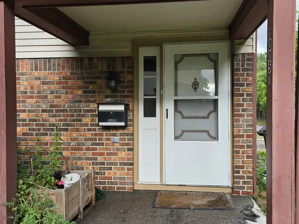 10051 Penrith Dr, Indianapolis, IN 46229