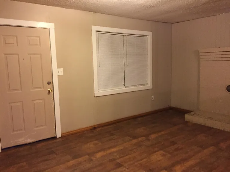690 County Road 315 — Photo 3
