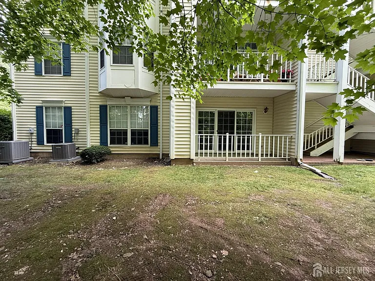 95 Sapphire Ln — Photo 24