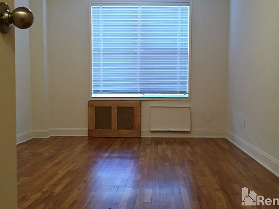4th image of 14241 41st Ave APT 515