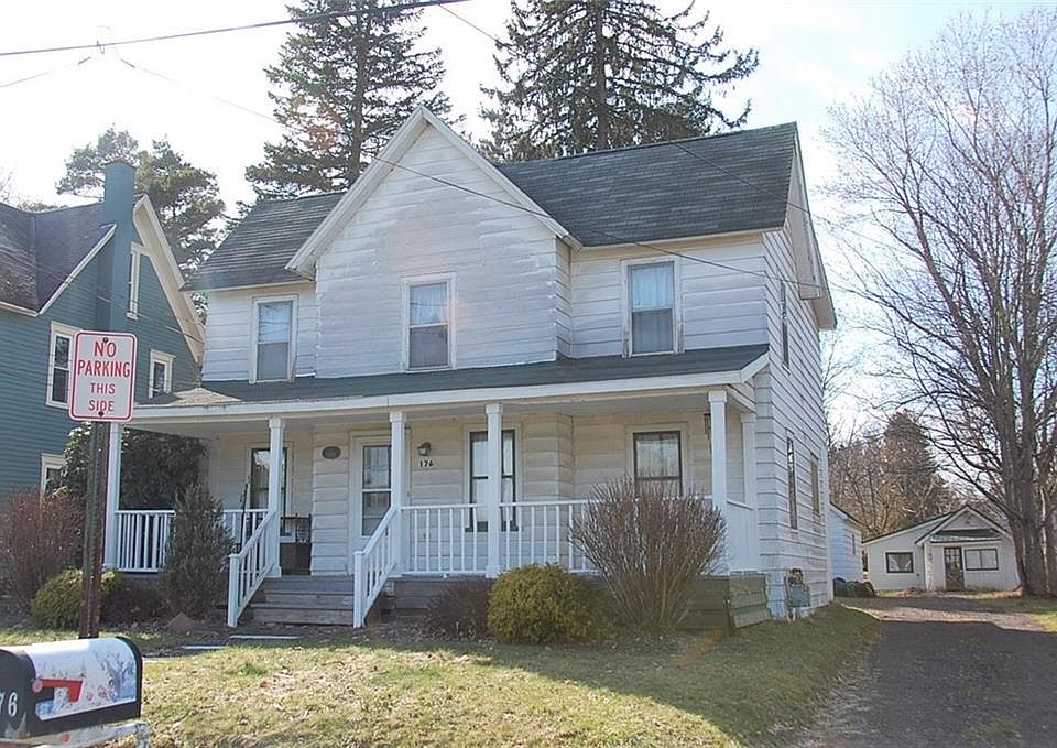1st image of 176 Bentley Ave