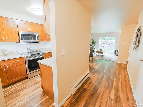 3rd image of 12826 SE 41st Ln Unit D101