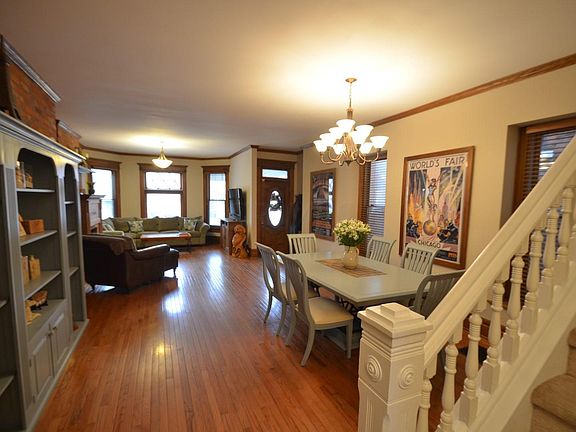 5th image of 889 Dennison Ave