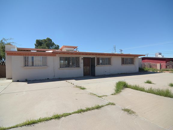 2nd image of 757 W Calle Garcia