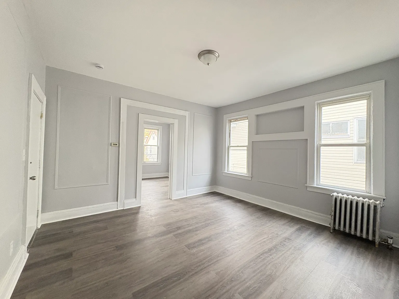 2 bed, 800 sqft, $1,800 — Photo 2