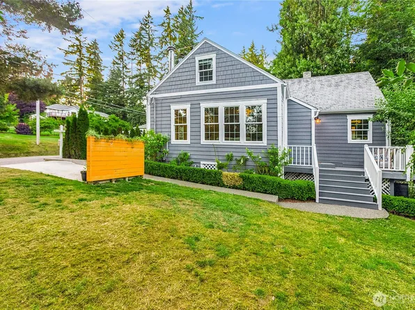 9809 Shepler Road NE, Bremerton, WA 98311