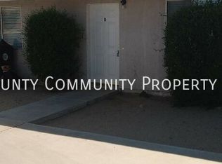 6320 El Reposo St APT B, Joshua Tree, CA 92252