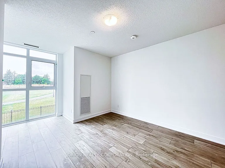 251 Manitoba St #131 — Photo 21