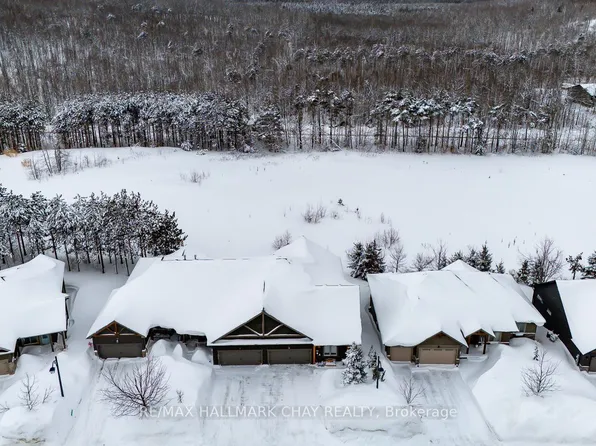 54 Landscape Dr, Oro Medonte, ON L0L 2L0