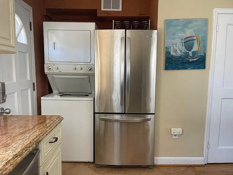 108 N Wilson Ave #A — Photo 8