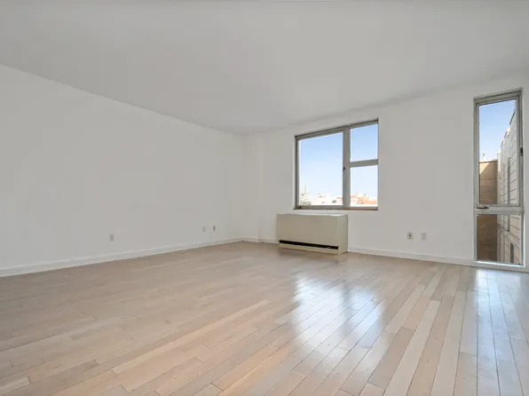 250 Bedford Avenue image 1 of 11