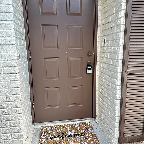 9391 Lennex Ln — Photo 9