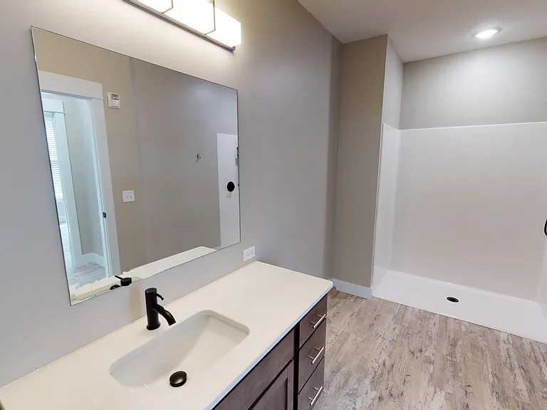 Element 30 Apartments — Photo 50