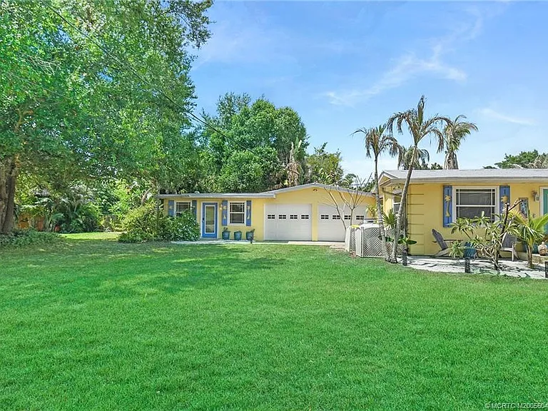 1413 SW Heather Ter — Photo 16