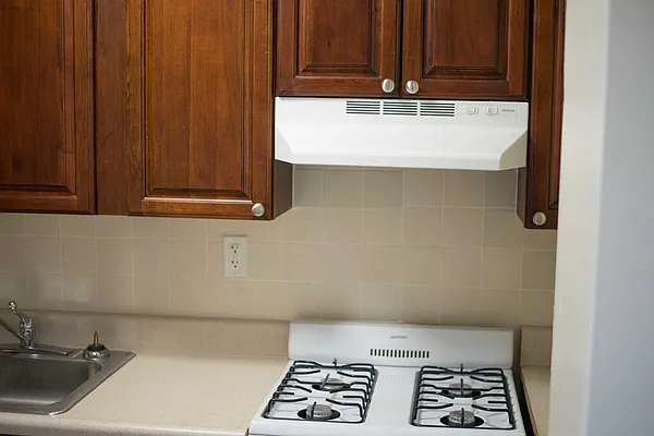 Rented by U2Apartment LLC | media 6