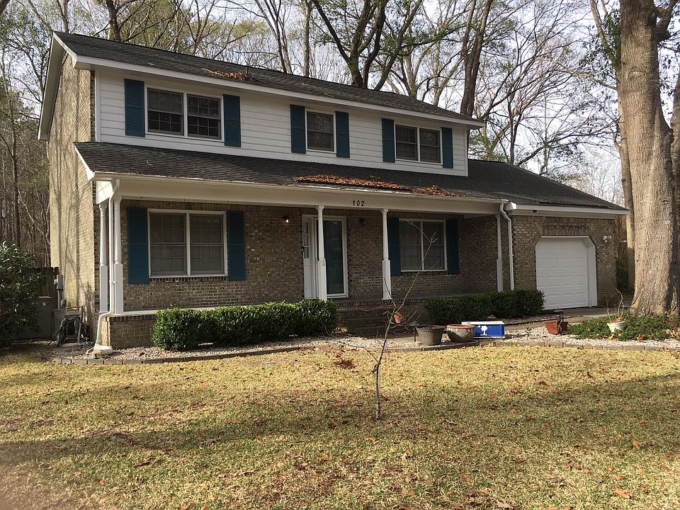 1st image of 102 Ravenswood Ct