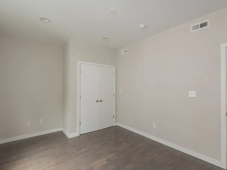 1818 Harlan St #2 — Photo 5