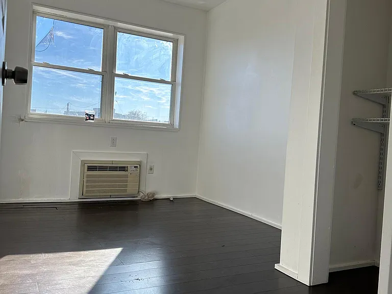 1631 N 20th St #1 — Photo 8