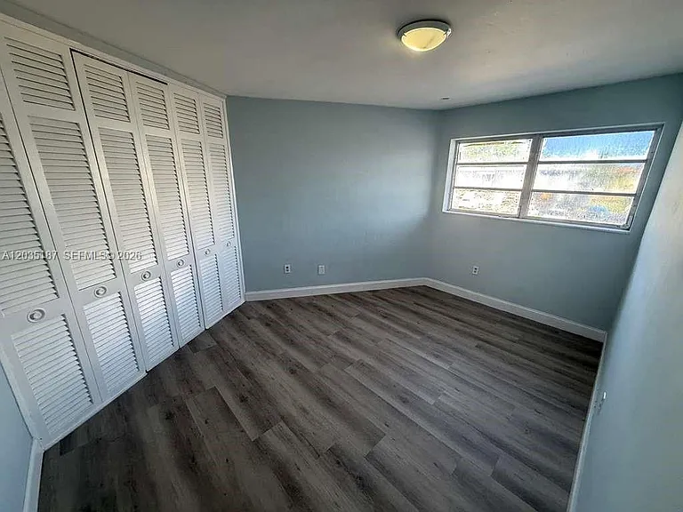 1663 NE Miami Gardens Dr #238 — Photo 5