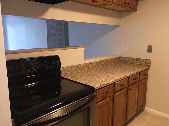 2nd image of 1820 N Congress Ave APT 307