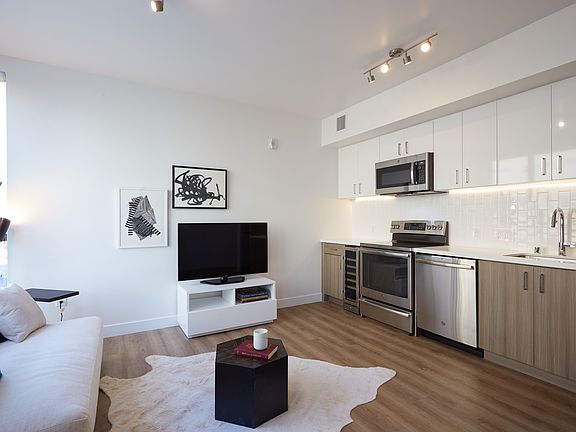 4th image of 601 Tennessee St #201-503-5