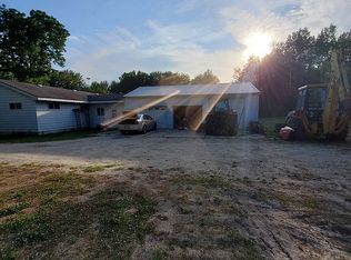 2475 N Dickinson Ave, Hesperia, MI 49421