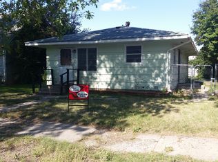 273 N 14th Ave, Forsyth, MT 59327