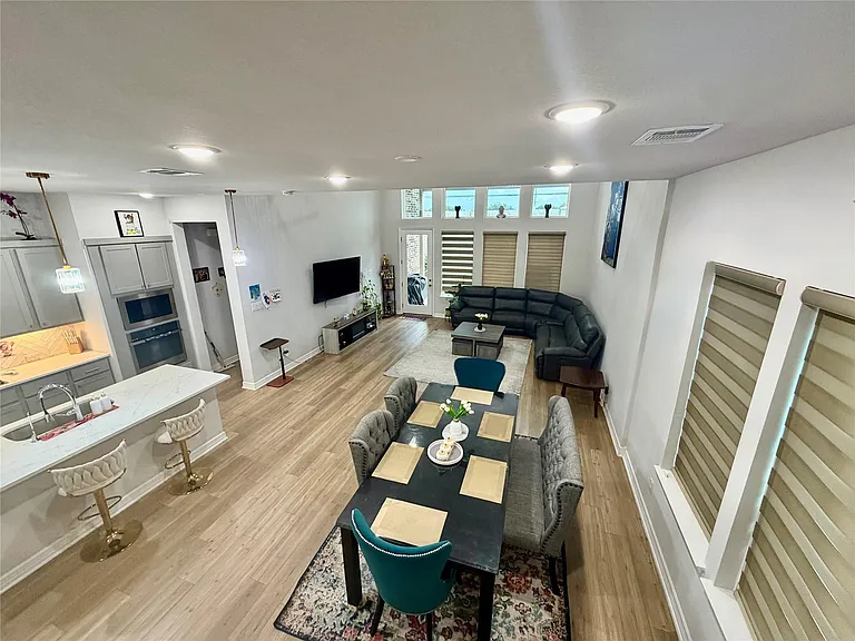 25859 Rippey Glen Dr — Photo 13