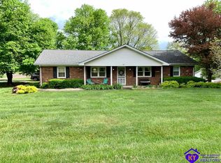 302 Blue Grass Rd, Elizabethtown, KY 42701
