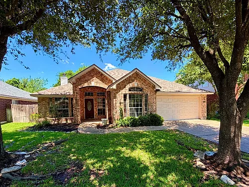 4415 Hunters Lodge Dr Photo 1