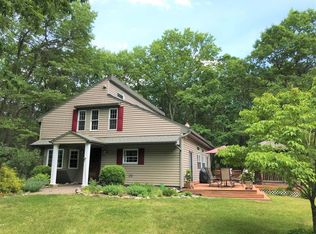 116 Wildwood Ter, Shohola, PA 18458