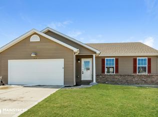 715 Aragorn Ln, Wright City, MO 63390