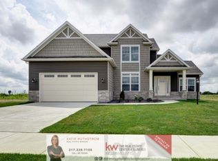 1503 Winterberry Rd, Savoy, IL 61874