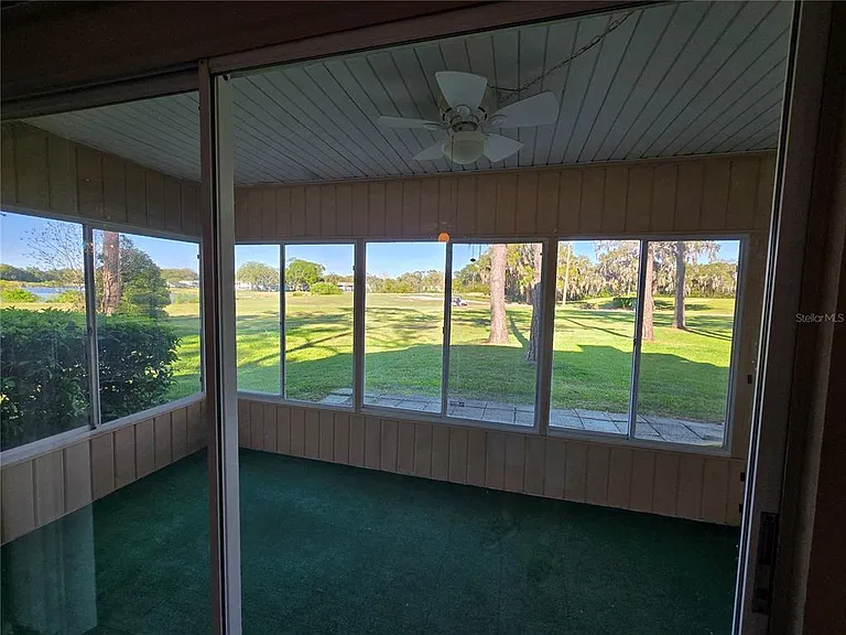 582 Fairways Cir #A — Photo 12