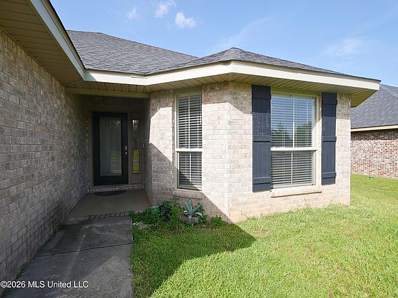5th image of 18194 Tiffany Renee Dr