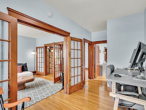 5th image of 14 Lillian St Floor 1
