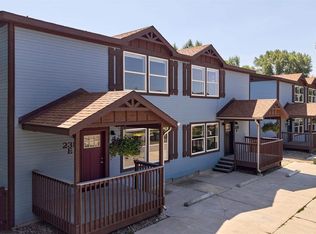 Pine Creek Village TH, Gunnison, CO 81230