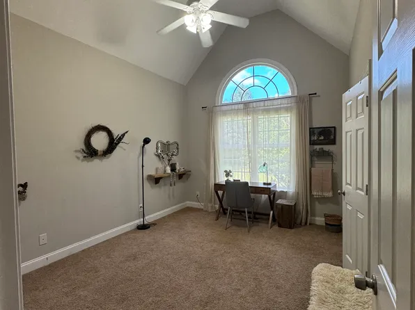 530 Winks Way, Chapel Hill, NC 27516