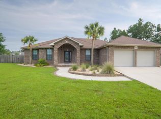 7591 Woodmont St, Navarre, FL 32566