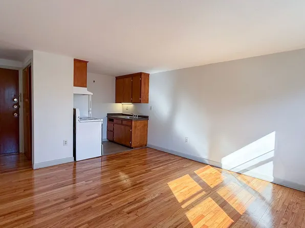 180 Bond St / Theo Investments LLC