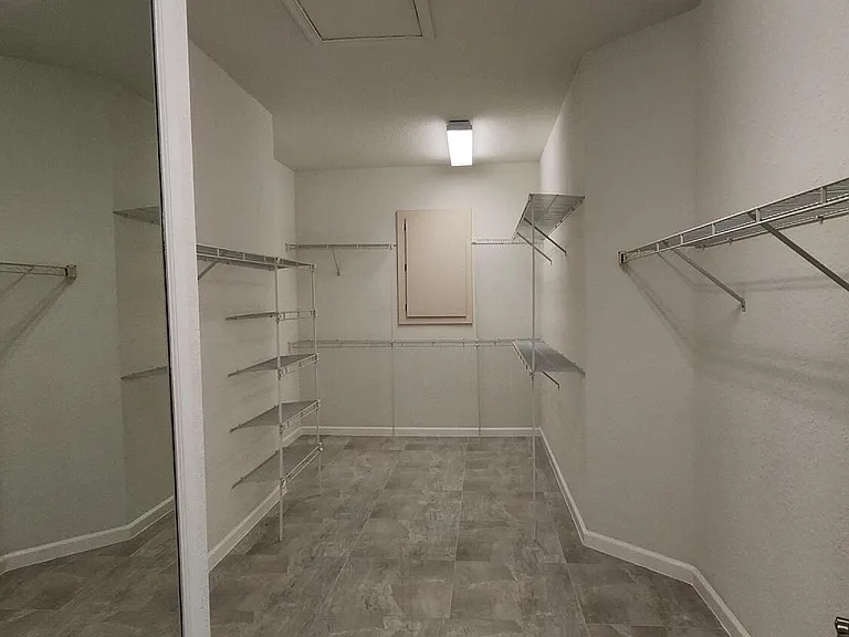 11206 Maritime Ct — Photo 17