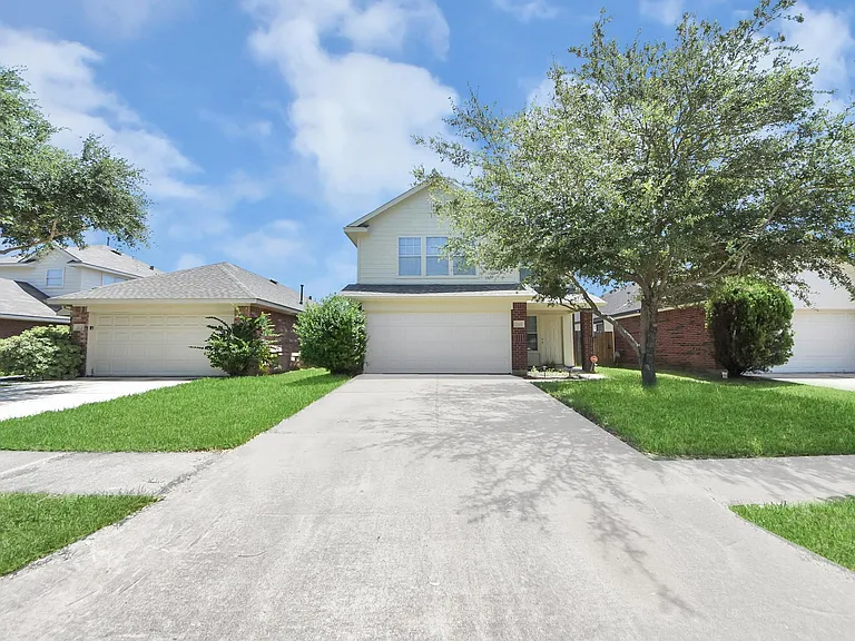 14423 Hillard Green Ln — Photo 9