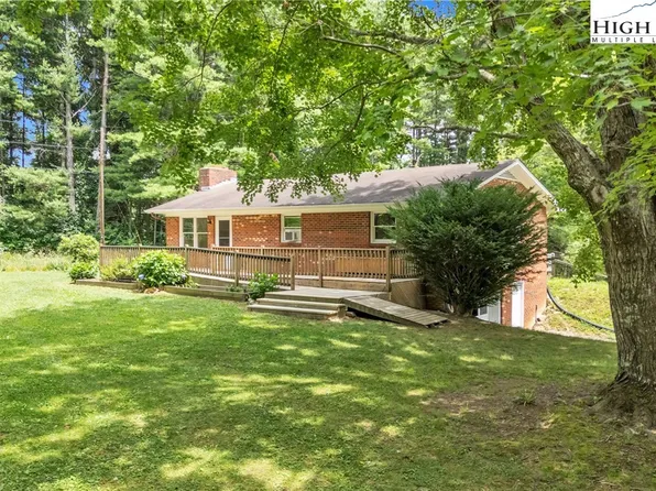 468 NC Highway 16, Crumpler, NC 28617