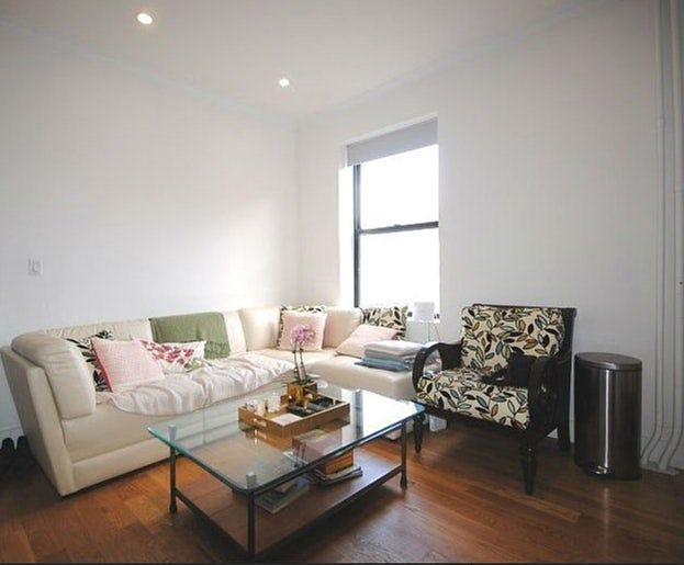 1st image of 150 W 84th St #A