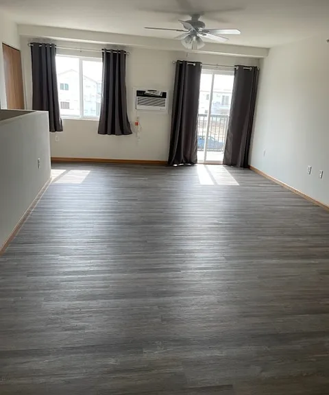 1445 Peterson Dr #210 — Photo 6