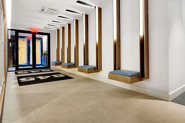 Rented by EXR | media 61