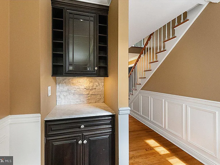 206 Snowden Ln — Photo 15