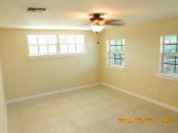 5th image of 2914 Giuliano Ave