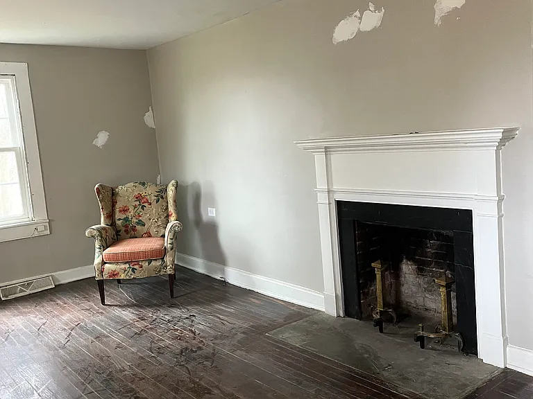 270 Grass Ct — Photo 7